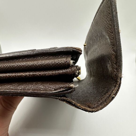 Pre-loved Authentic Louis Vuitton Damier Ebene Sarah Wallet  *See Notes* - Picture 3 of 16
